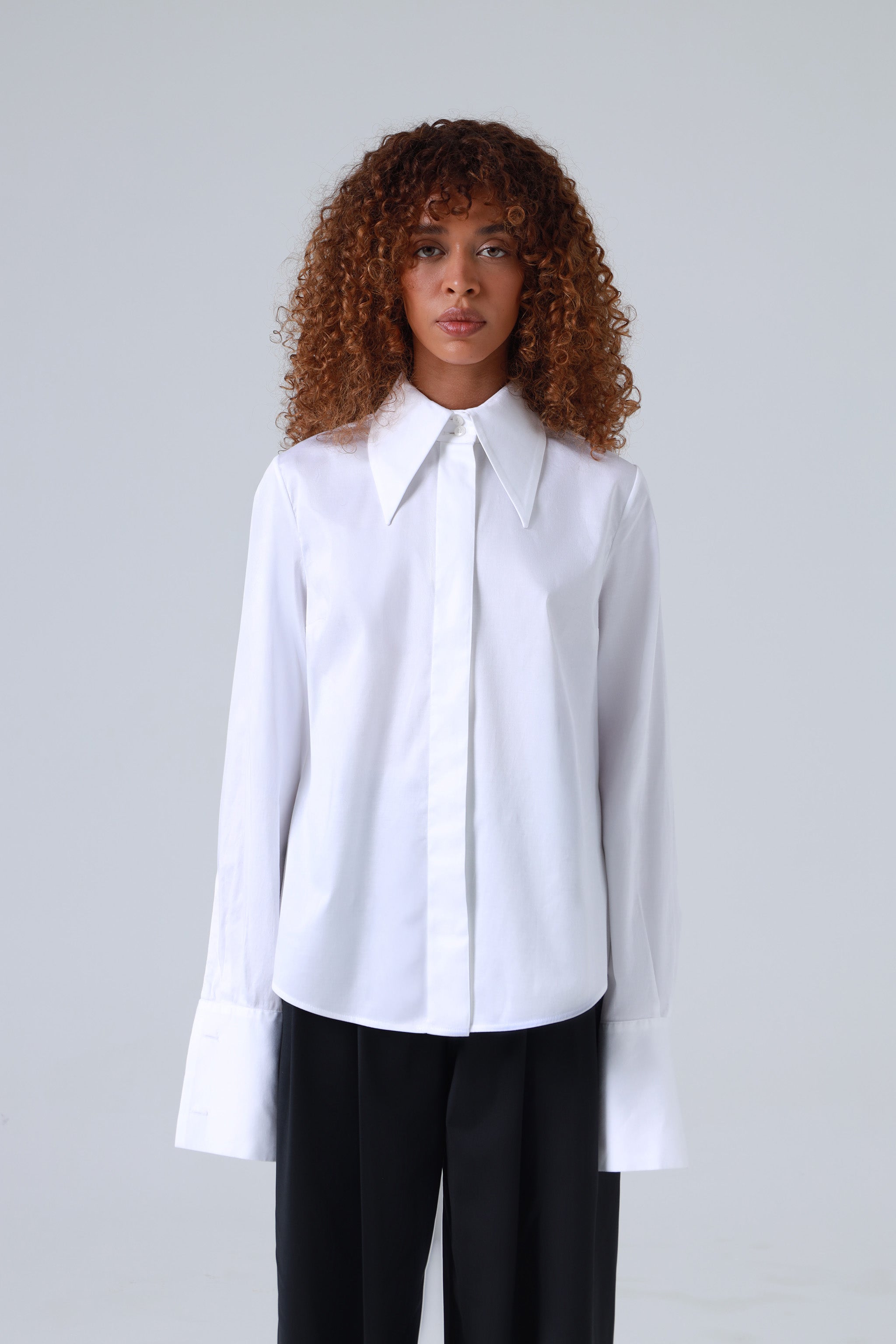 Imperiosa Classic White Cotton Shirt with French Cuffs M-L Imperiosa Classic White Cotton Shirt with French Cuffs M-L